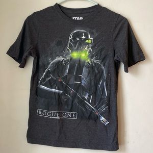 Boys Star Wars Rogue one shirt, size M